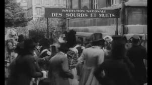Education adaptée, Pinel et Itard examinent l'enfant sauvage qui vient d'arriver à l'Institut, L'enfant sauvage, 1970.