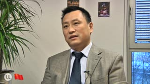 王雄